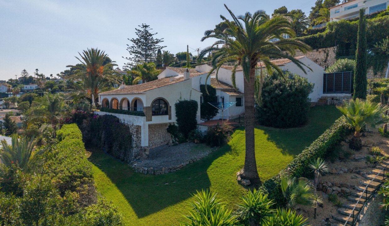 dji_20251008123232_0010_d-hdr