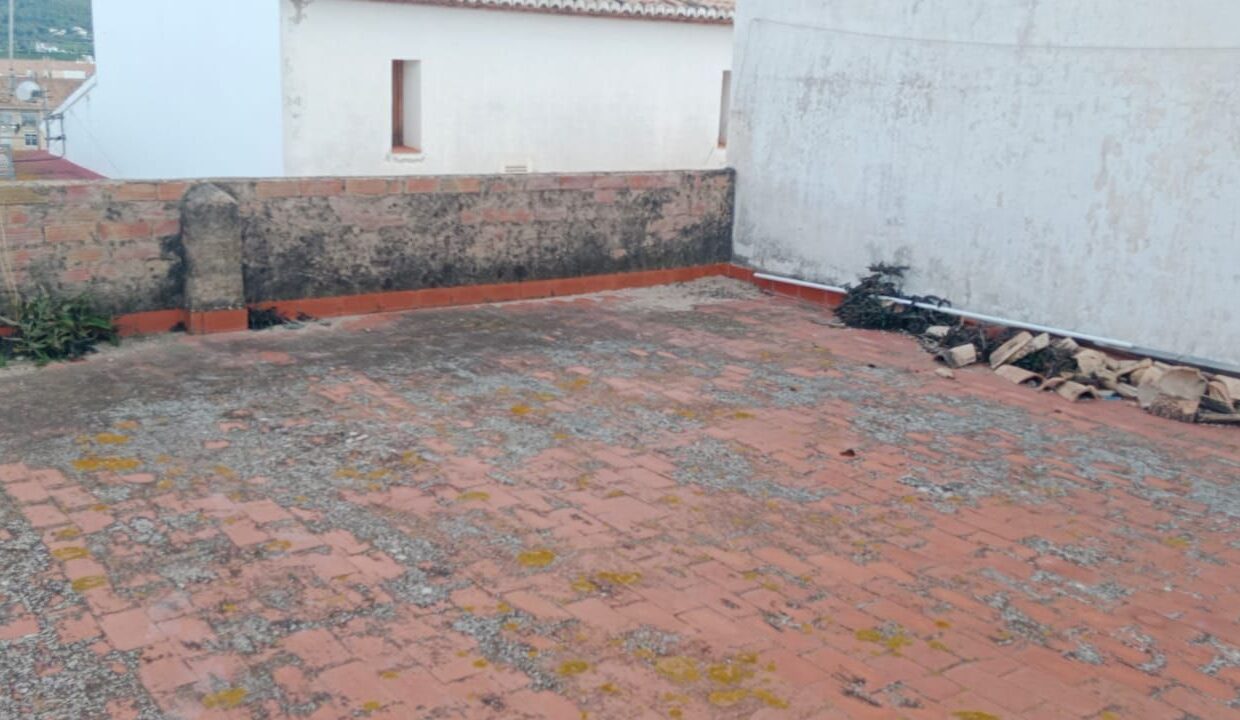 Imagen-de-WhatsApp-2025-10-24-a-las-09.43.47_e5550ace