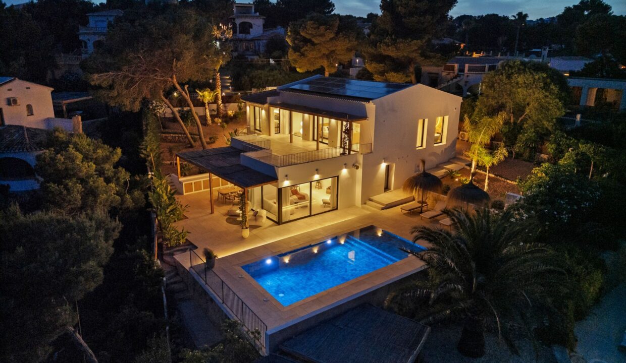 aa020